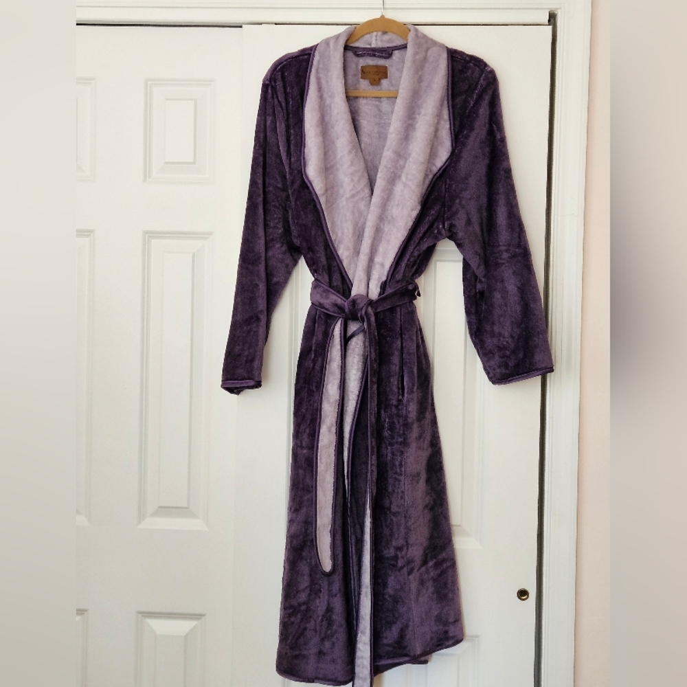 Koolaburra/UGG 1x Purple Long Robe, EUC.